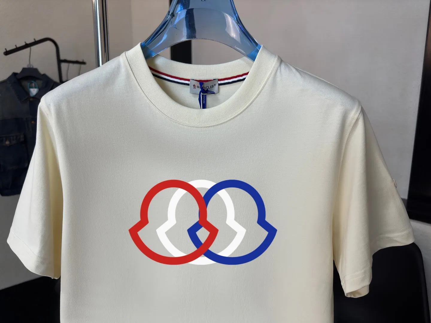 《 ~NFC ~ 》《Moncler~ 》2025New Arrival Quality T , Versatile Quality ！ ‼ 32 250G ‼ ， ， ， ， T 🤪 Sizes：S-M-L-XL-2XL ：Black，White， Same Style